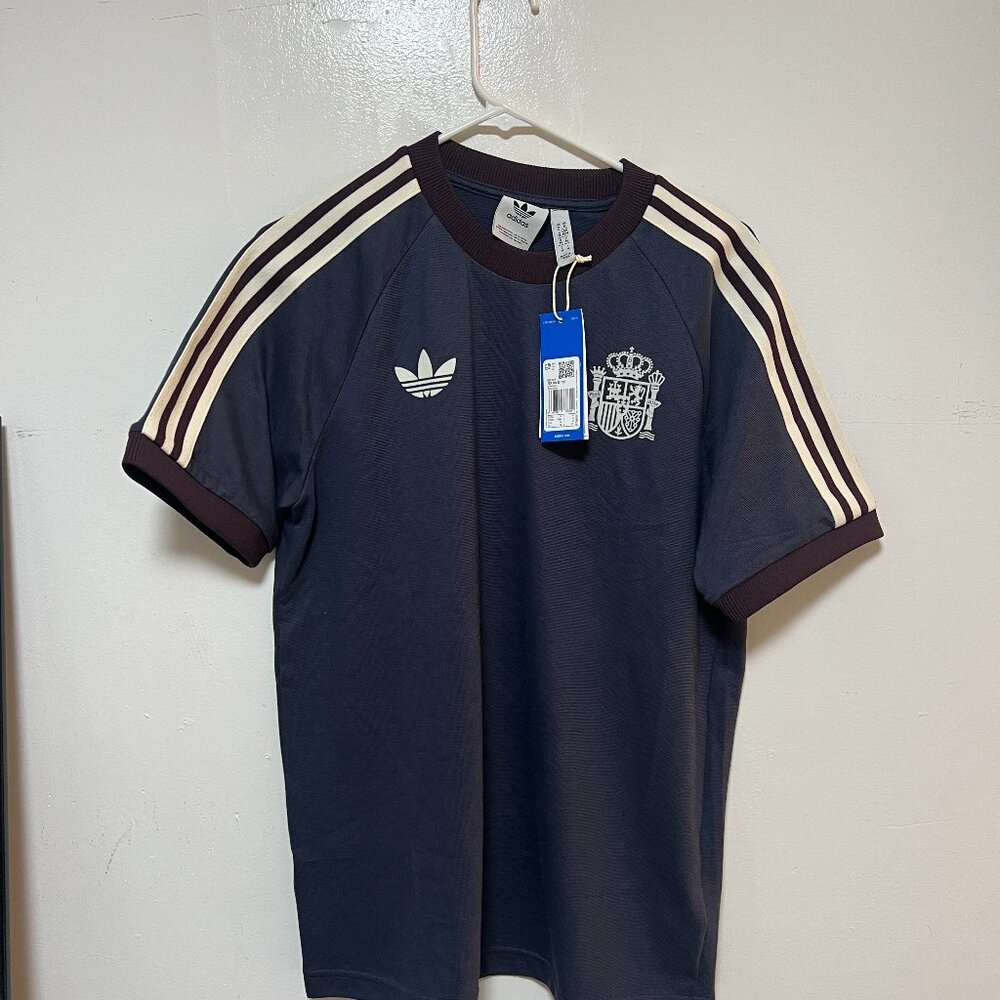 ADIDAS SPAIN ADICOLOR 3-STRIPES T-SHIRT - MENS SIZE MEDIUM